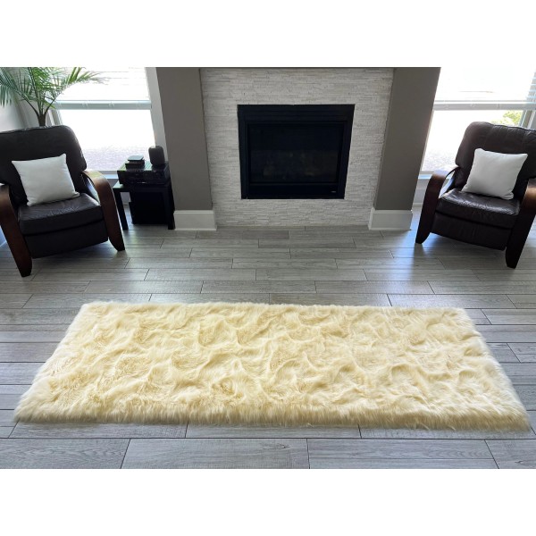 Faux fur cloud carpet