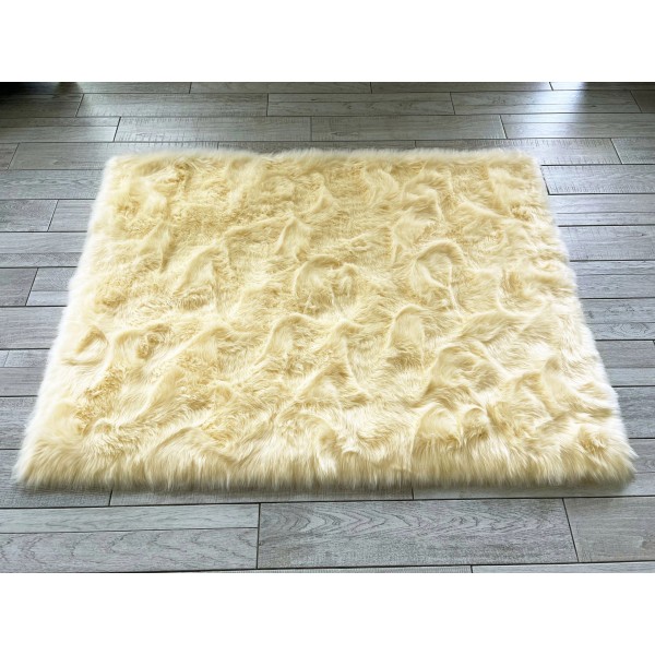 Faux fur cloud carpet