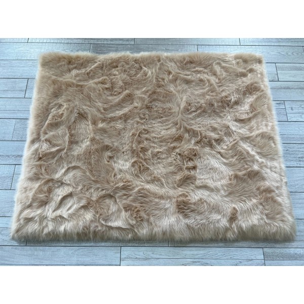 Gentle warm brown imitation sheepskin carpet