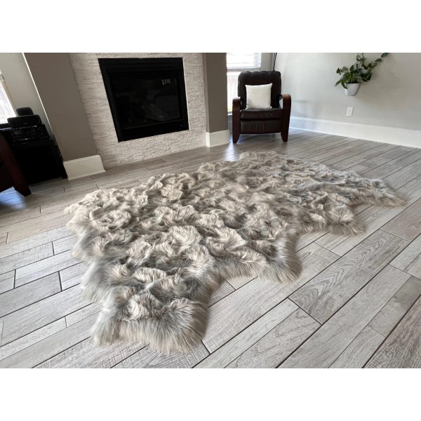 Elegant Corner Faux Sheepskin Rug